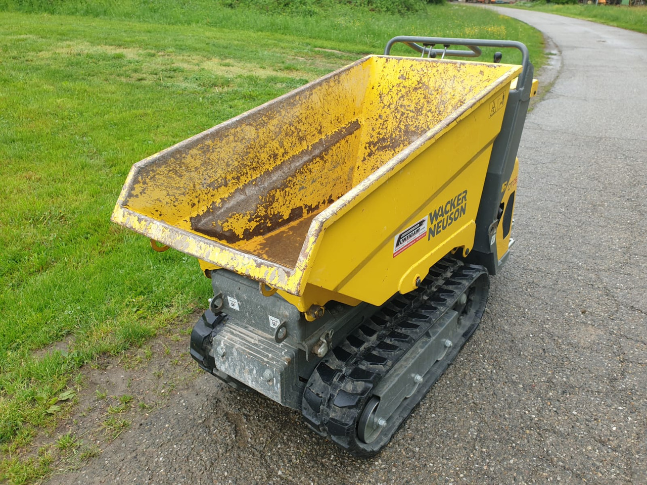 WACKER Neuson DT 05 - Dumper de rastos: foto 4 WACKER Neuson DT 05 - Dumper de rastos: foto 4