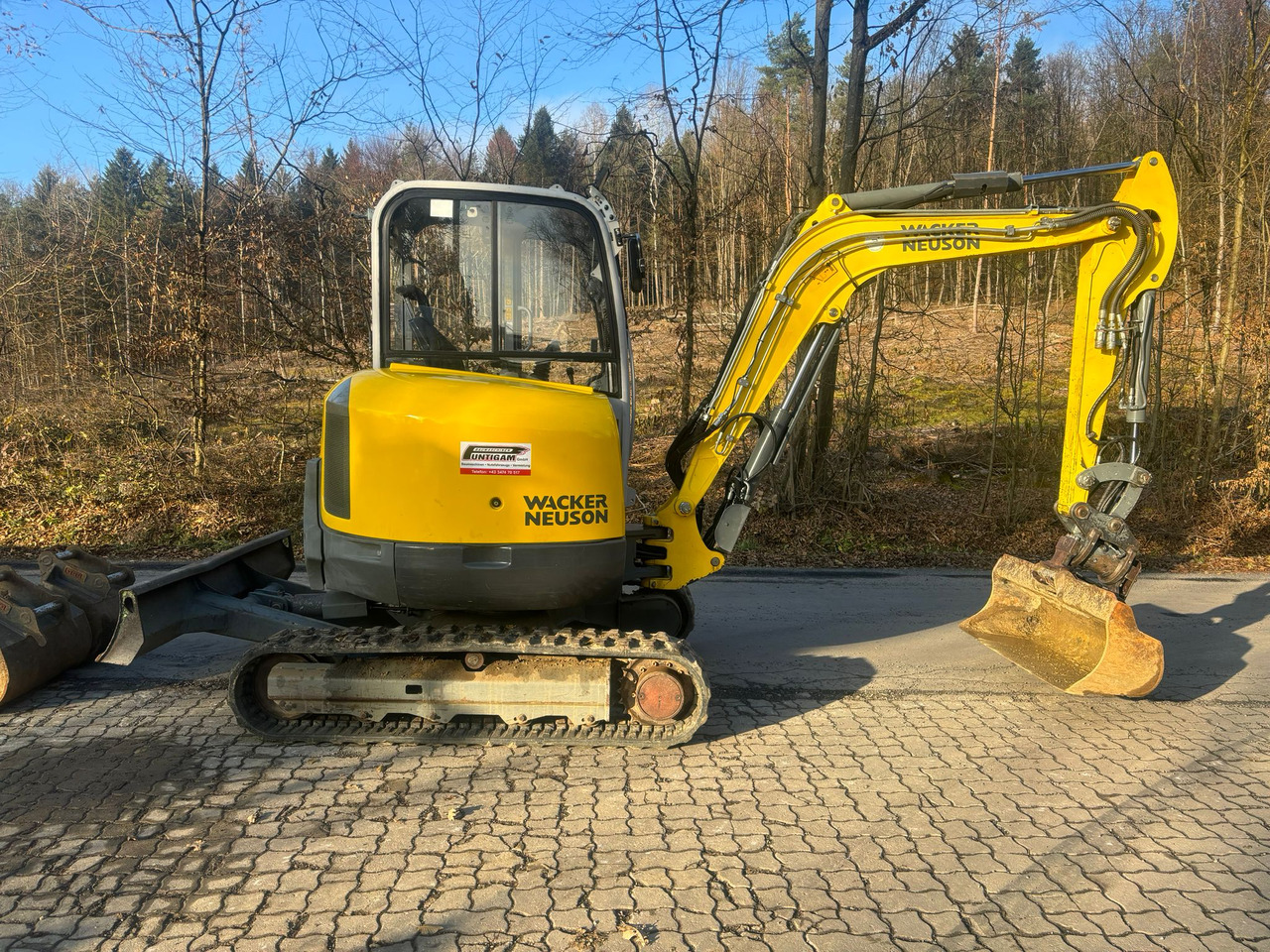 WACKER Neuson EZ 38 - Mini escavadeira: foto 2 WACKER Neuson EZ 38 - Mini escavadeira: foto 2
