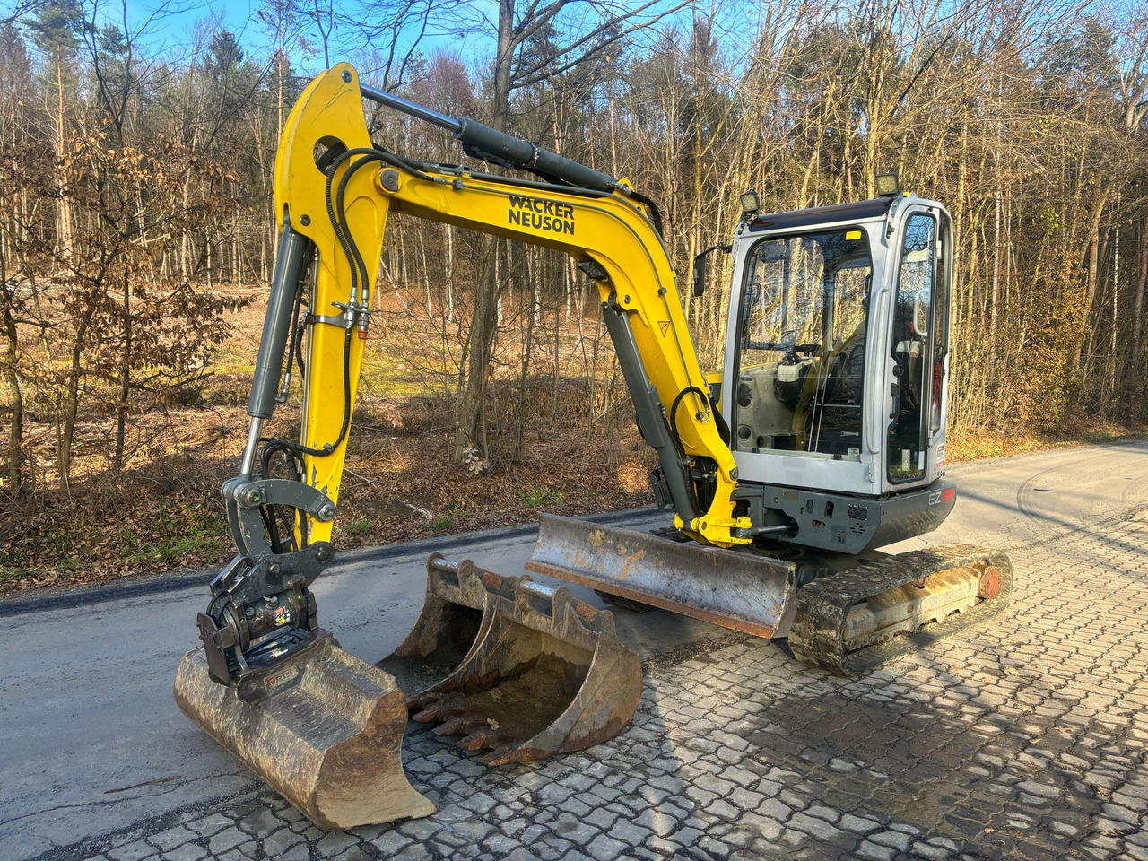 WACKER Neuson EZ 38 - Mini escavadeira: foto 3 WACKER Neuson EZ 38 - Mini escavadeira: foto 3
