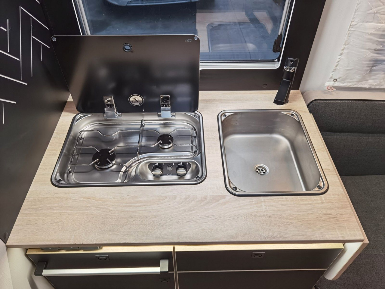 Autocaravana perfilada Chausson 650 ETAPE - LINE / 140PS / HUBBETT & RAUMBAD: foto 17