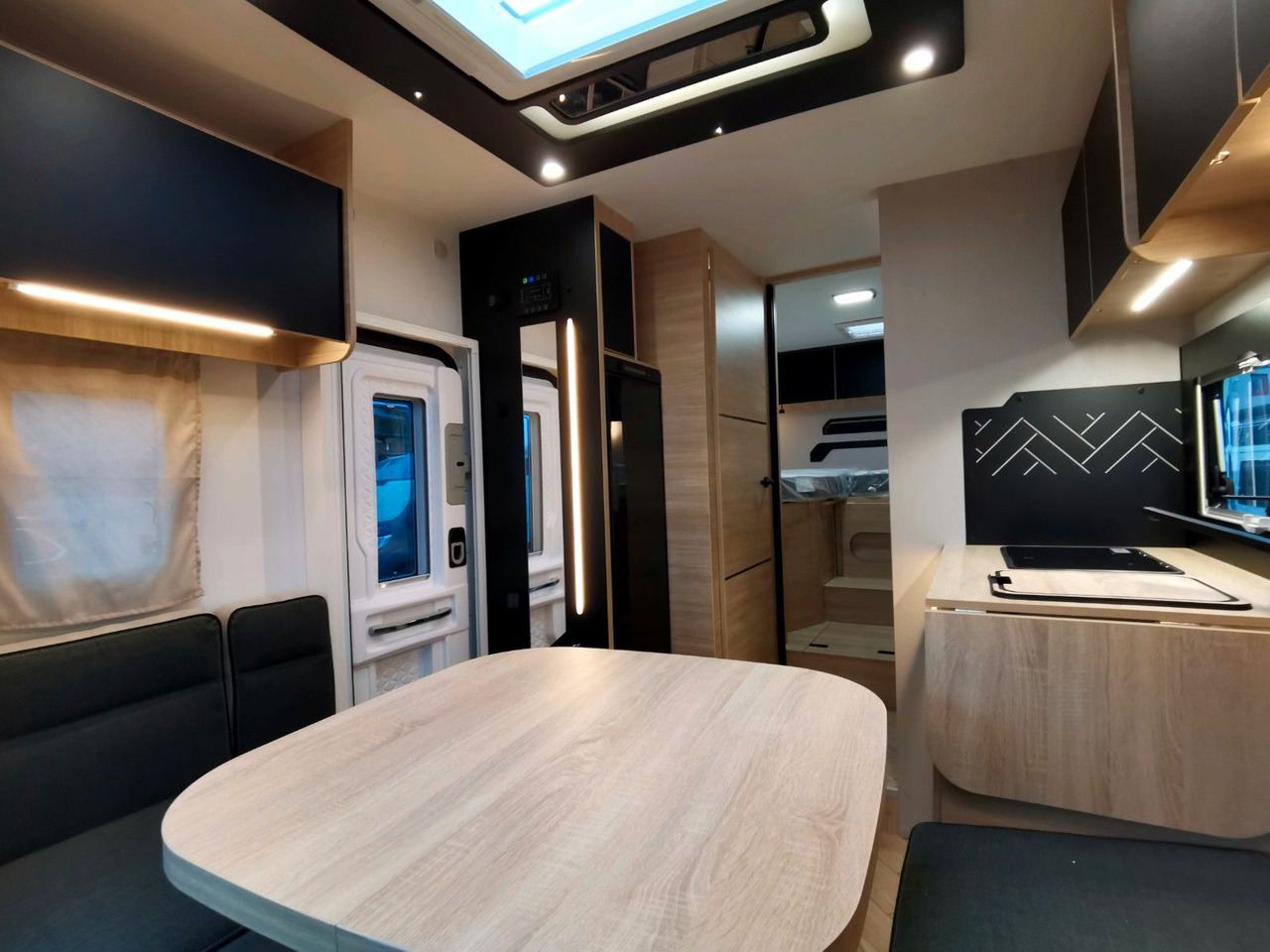 Locação financeira de  Chausson 777 ETAPE LINE / -2025- / 165PS /  EINZELBETTEN Chausson 777 ETAPE LINE / -2025- / 165PS /  EINZELBETTEN: foto 10