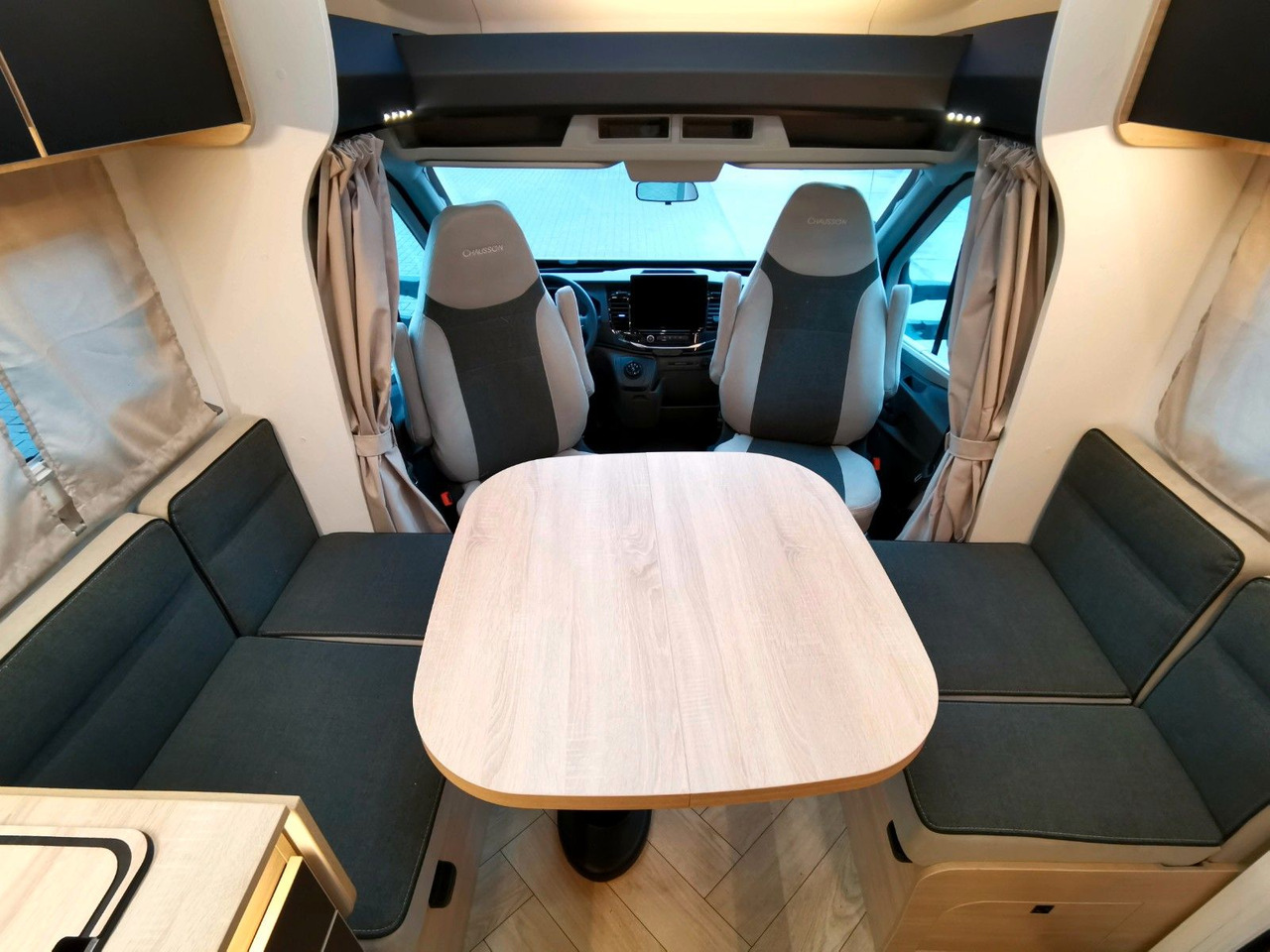Locação financeira de  Chausson 777 ETAPE LINE / -2025- / 165PS /  EINZELBETTEN Chausson 777 ETAPE LINE / -2025- / 165PS /  EINZELBETTEN: foto 13