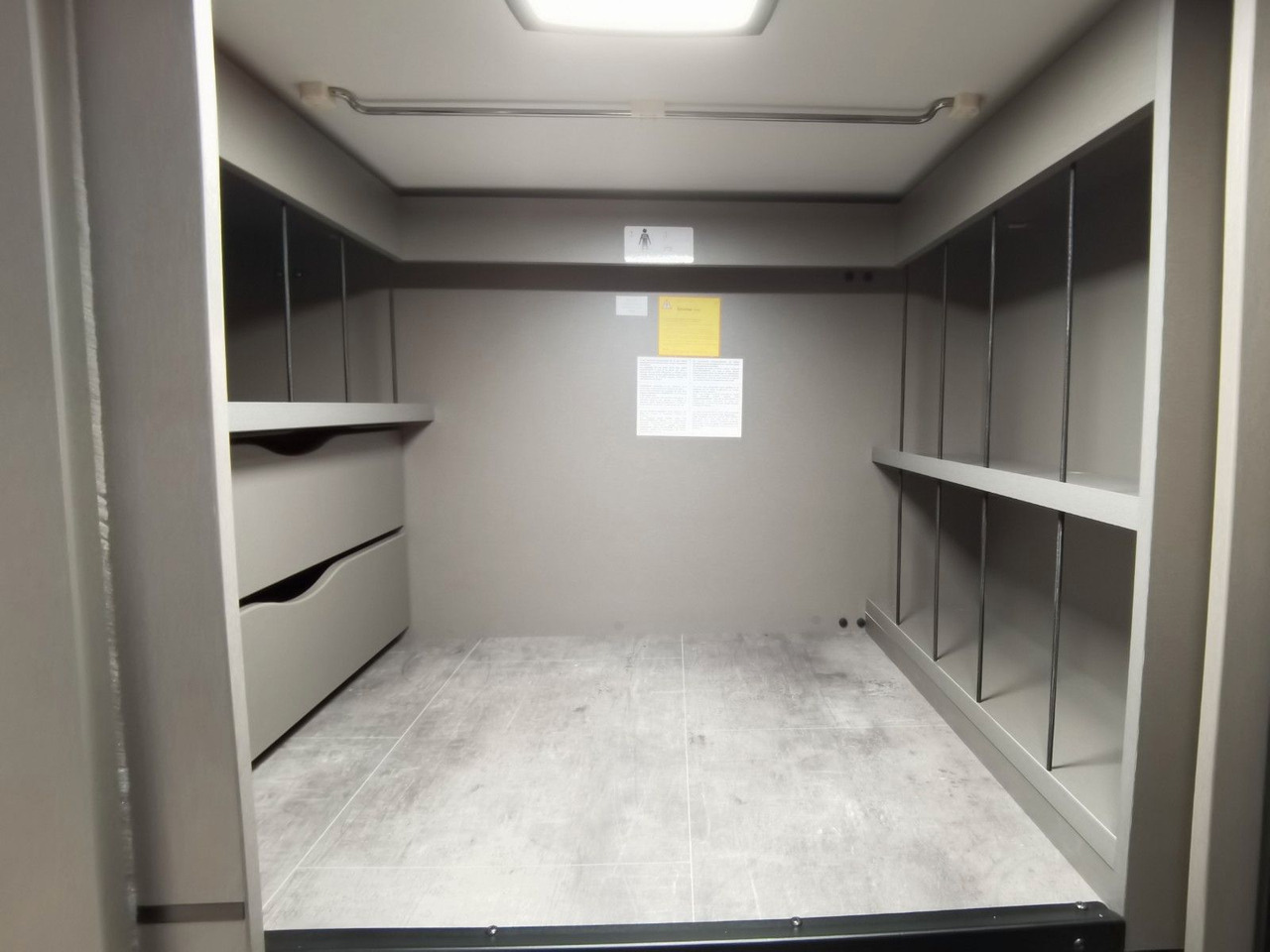 Autocaravana perfilada Chausson X 650 EXCLUSIVE LINE /XXL-HUBBETT/ E-BIKE TRÄGER: foto 17