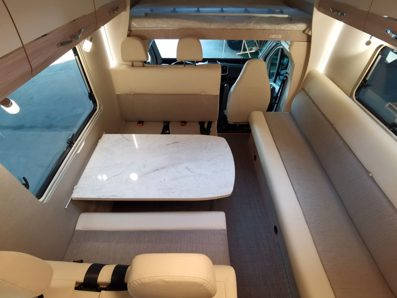 Autocaravana capucine Eura Mobil ACTIVA ONE 630 LS / -2025- / 140PS / RAUMWUNDER: foto 15