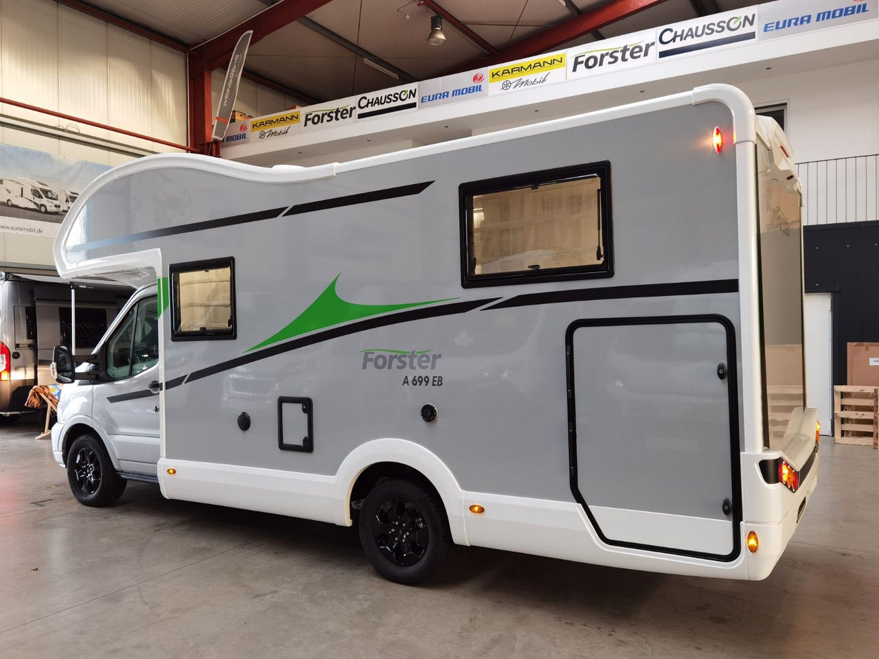 Forster A 699 EB / - 2026 - / 165 PS - 8G / EINZELBETTEN - Autocaravana capucine: foto 5 Forster A 699 EB / - 2026 - / 165 PS - 8G / EINZELBETTEN - Autocaravana capucine: foto 5