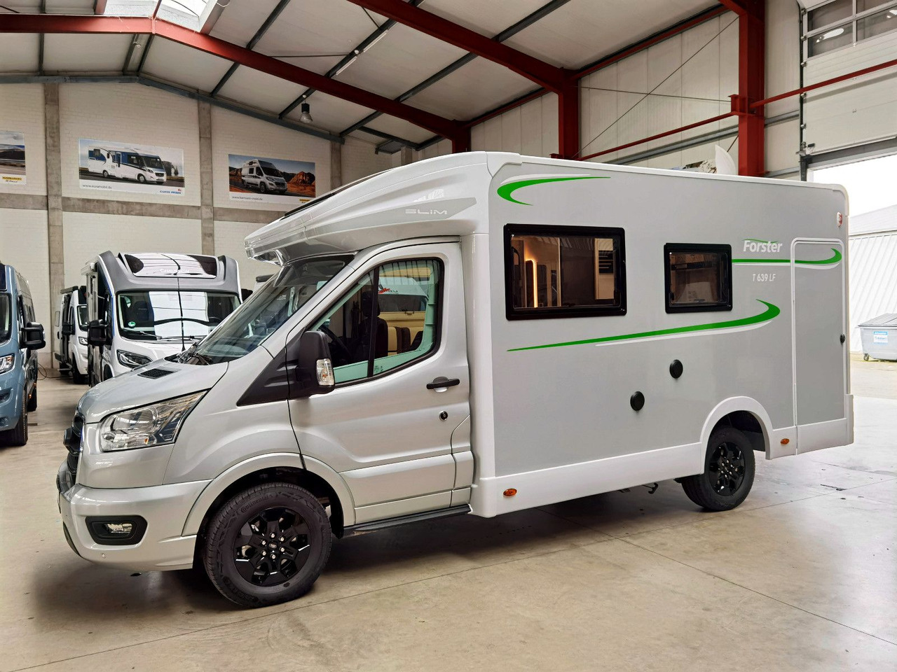 Forster T 639 LF COUPÉ /-2025- /165PS / SILVER - EDITION - Autocaravana perfilada: foto 4 Forster T 639 LF COUPÉ /-2025- /165PS / SILVER - EDITION - Autocaravana perfilada: foto 4