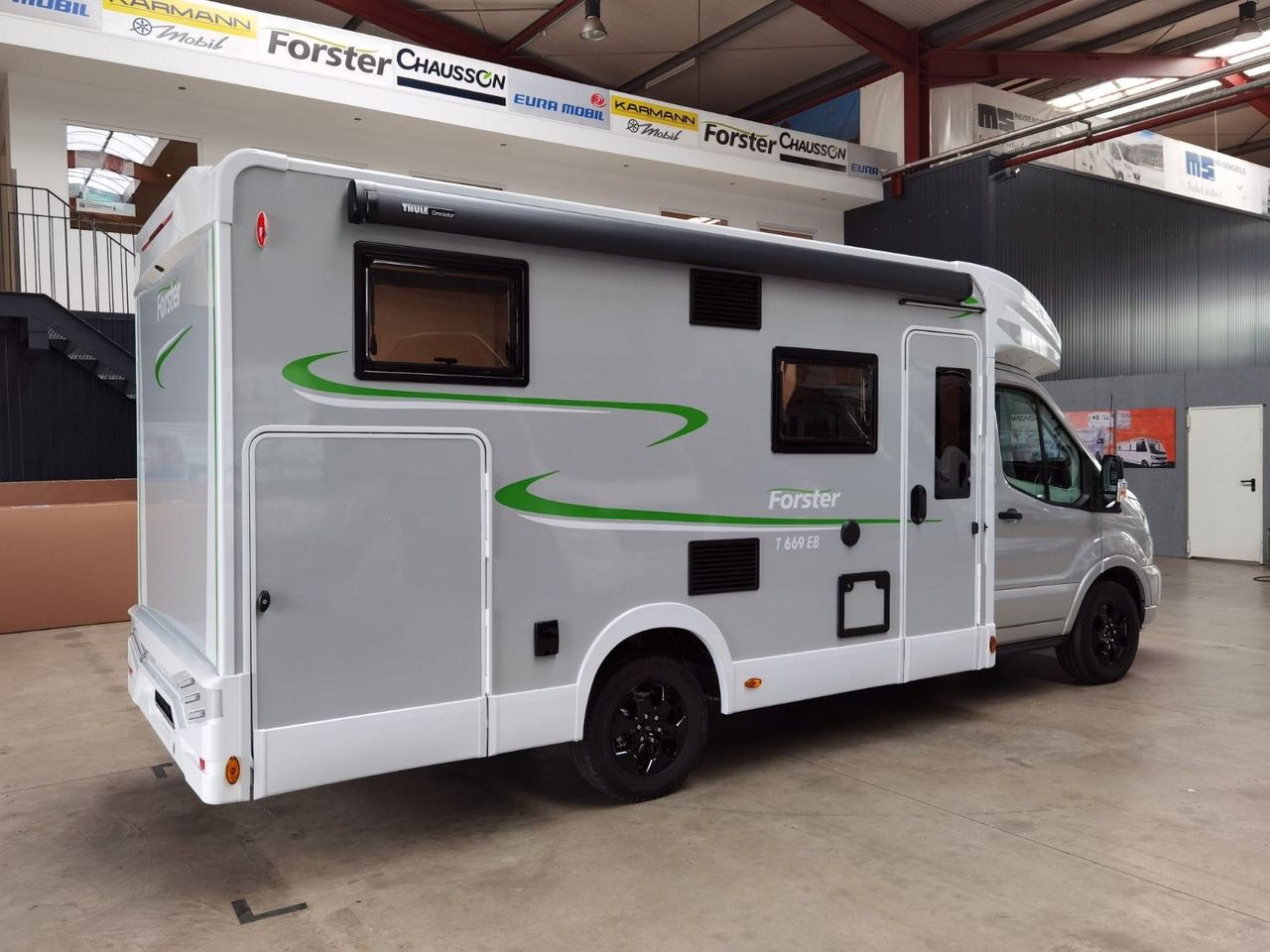 Forster T 669 EBN COUPÈ / -2025-/165PS/ SILVER - EDITION - Autocaravana perfilada: foto 4 Forster T 669 EBN COUPÈ / -2025-/165PS/ SILVER - EDITION - Autocaravana perfilada: foto 4