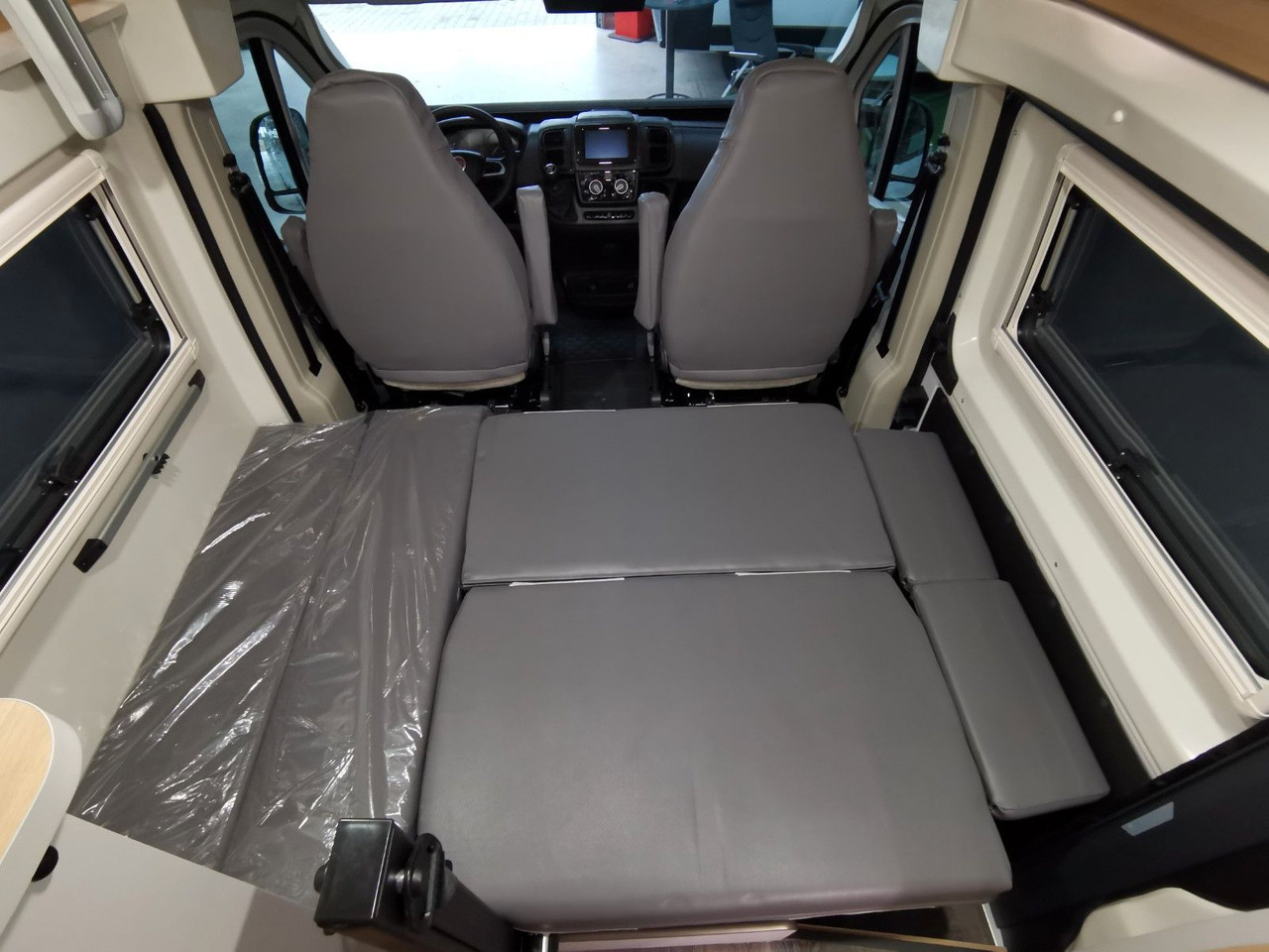 Campervan Karmann DEXTER 550 / 140PS / CONCEPT - PAKET & HUBBETT: foto 24