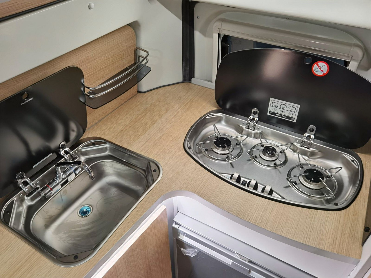 Campervan Karmann DEXTER 550 / 140PS / CONCEPT - PAKET & HUBBETT: foto 17