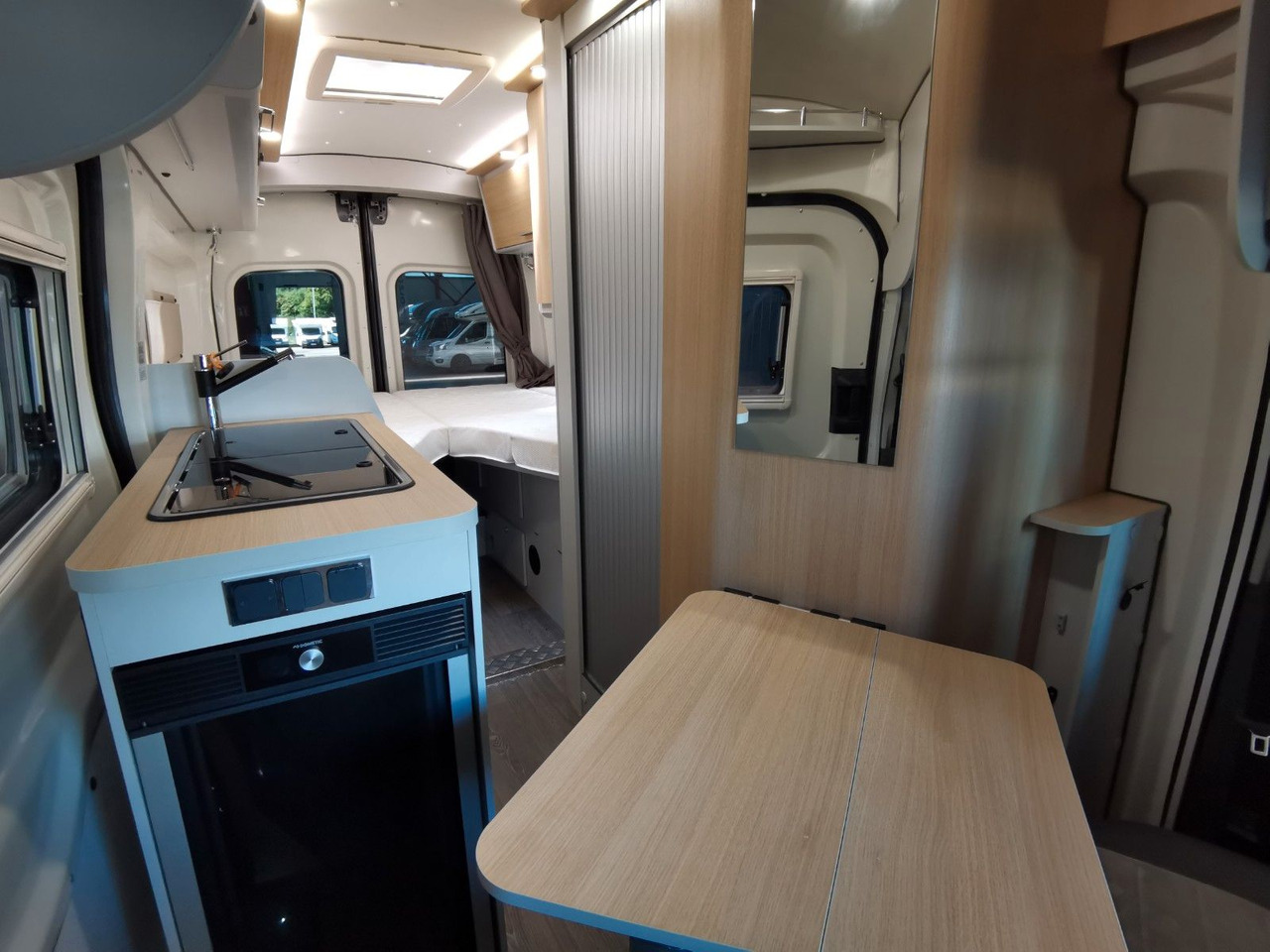 Campervan Karmann DEXTER 570 / 170 PS / 4x4/ ALU / SOLAR / MARKISE: foto 11