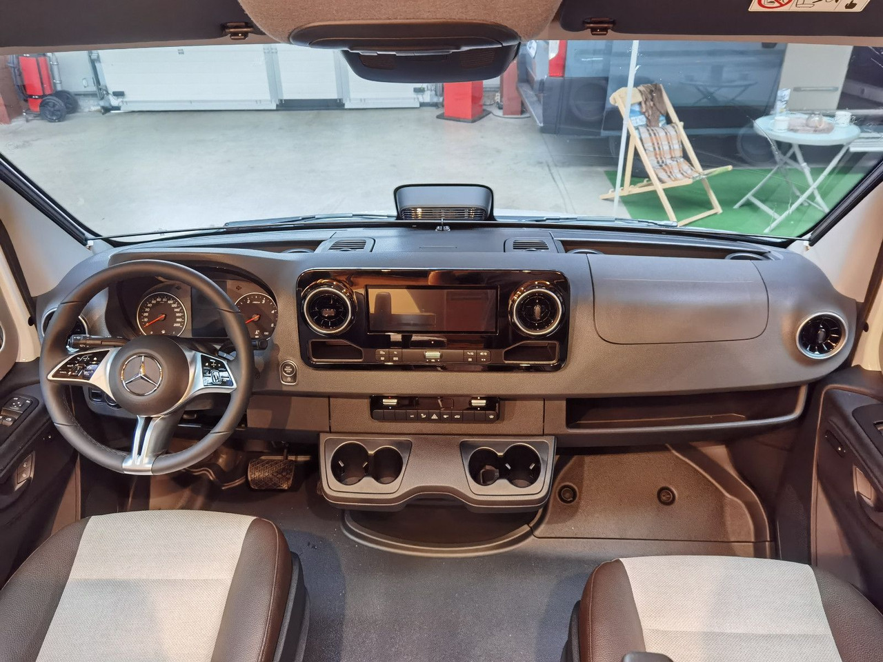 Locação financeira de  Weinsberg CARACOMPACT 640 MEG EDITION-PEPPER / EINZELBETTE Weinsberg CARACOMPACT 640 MEG EDITION-PEPPER / EINZELBETTE: foto 10