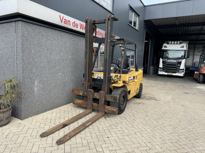 Caterpillar DP45 Duplo 370 3e Functie Mitsubishi Diesel - Empilhador a diesel: foto 3 Caterpillar DP45 Duplo 370 3e Functie Mitsubishi Diesel - Empilhador a diesel: foto 3
