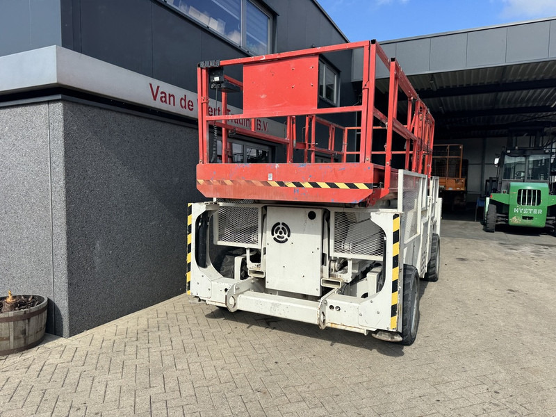 Genie Genie GS 3390 RT Schaarhoogwerker / Scissor Lift / Arbeitsbuhne 12mtr werkhoogte 4x4 Deutz DIESEL 2014 - Plataforma de Tijera/ Plataforma de tesoura: foto 3 Genie Genie GS 3390 RT Schaarhoogwerker / Scissor Lift / Arbeitsbuhne 12mtr werkhoogte 4x4 Deutz DIESEL 2014 - Plataforma de Tijera/ Plataforma de tesoura: foto 3