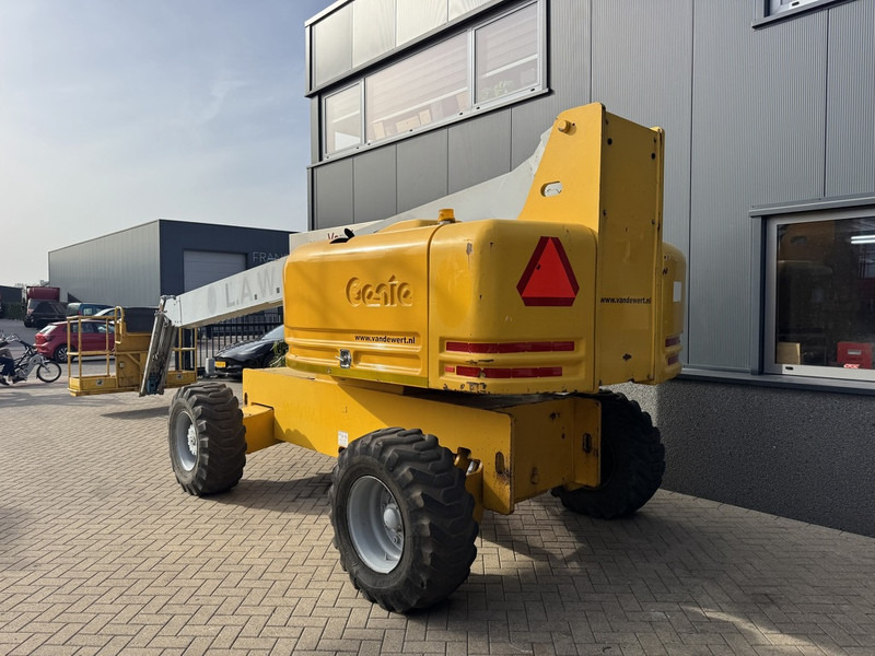 Genie S-65 DEUTZ DIESEL 1998 boomlift 21.81 Meter Werkhoogte - Plataforma telescópica: foto 3 Genie S-65 DEUTZ DIESEL 1998 boomlift 21.81 Meter Werkhoogte - Plataforma telescópica: foto 3