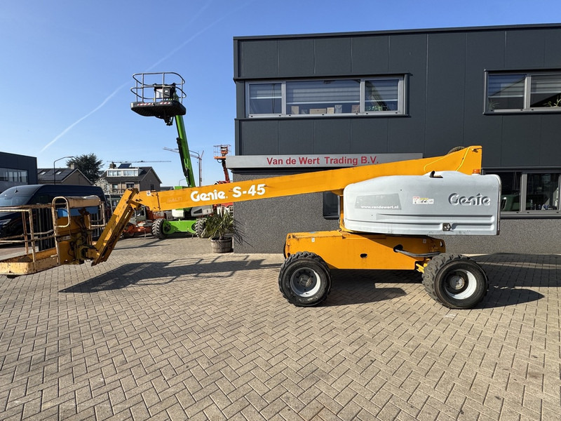 Genie S45 4x4 DEUTZ DIESEL 3000uur 15,7M Werkhoogte - Plataforma telescópica: foto 1 Genie S45 4x4 DEUTZ DIESEL 3000uur 15,7M Werkhoogte - Plataforma telescópica: foto 1