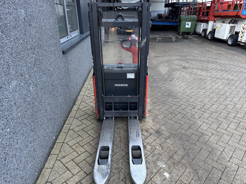 Linde L10B Stapelaar Duplo 250 elektrisch 2018 - Stacker: foto 5 Linde L10B Stapelaar Duplo 250 elektrisch 2018 - Stacker: foto 5