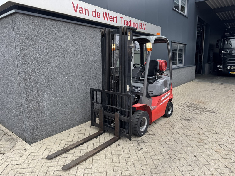 Manitou MI 18 G Triplo 475 Freelift/Sideshift LPG 2016 - Empilhador a gás: foto 3 Manitou MI 18 G Triplo 475 Freelift/Sideshift LPG 2016 - Empilhador a gás: foto 3