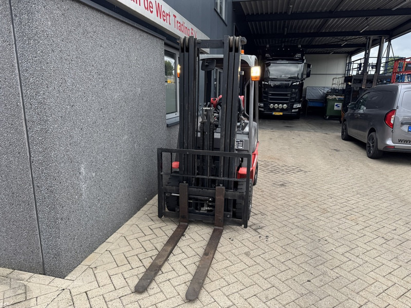 Manitou MI 18 G Triplo 475 Freelift/Sideshift LPG 2016 - Empilhador a gás: foto 4 Manitou MI 18 G Triplo 475 Freelift/Sideshift LPG 2016 - Empilhador a gás: foto 4