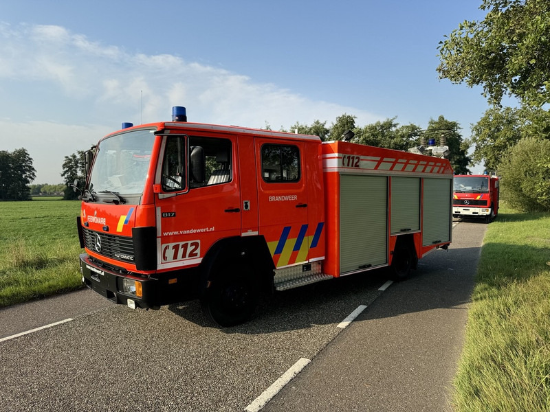 Mercedes-Benz 817 - Carro de bombeiro: foto 4 Mercedes-Benz 817 - Carro de bombeiro: foto 4