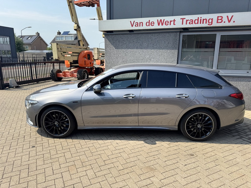 Mercedes-Benz CLA-Klasse 250e - Automóvel: foto 4 Mercedes-Benz CLA-Klasse 250e - Automóvel: foto 4