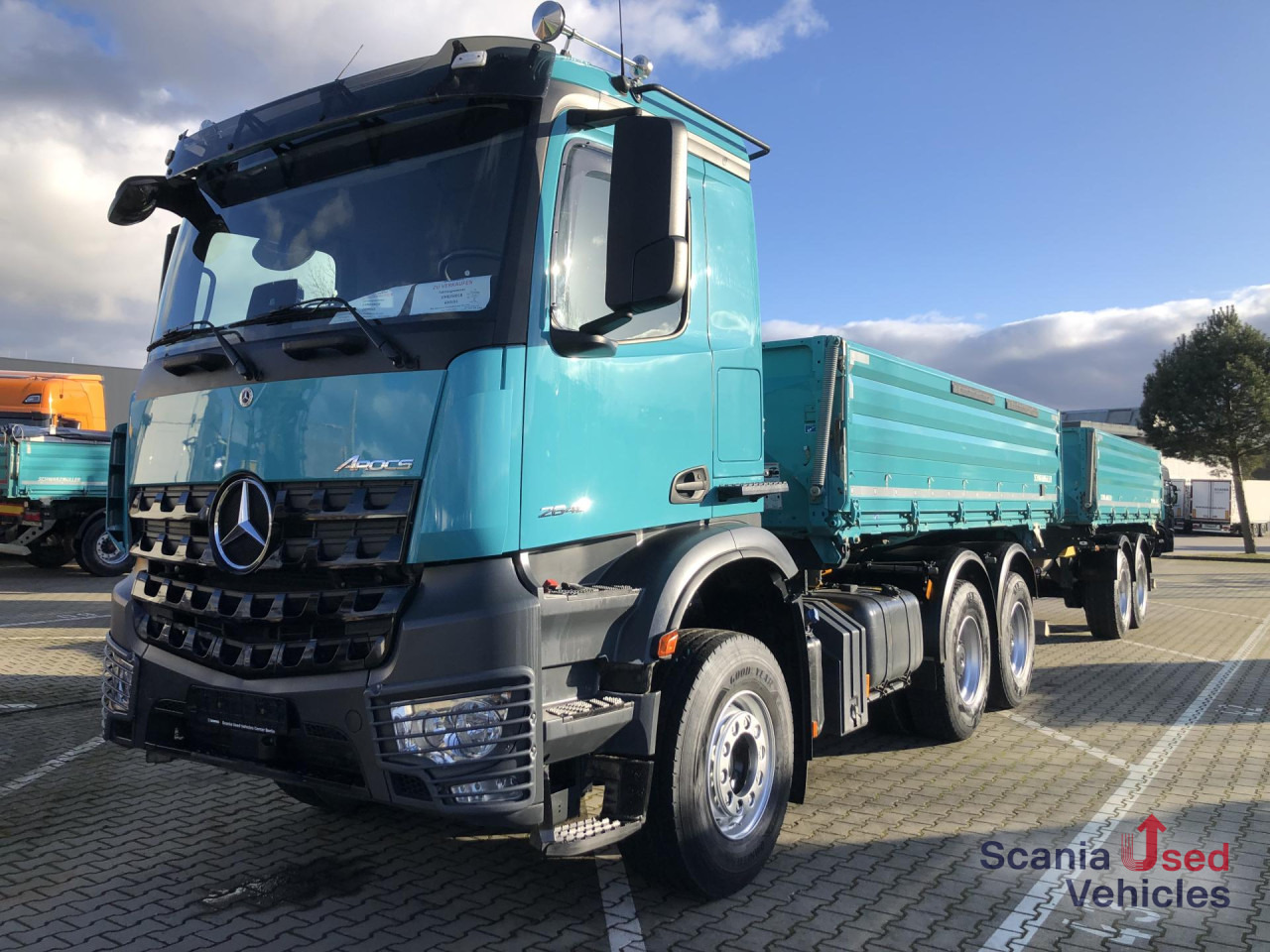 MERCEDES-BENZ Arocs 2648 / Komplettzug - Camião basculante: foto 1 MERCEDES-BENZ Arocs 2648 / Komplettzug - Camião basculante: foto 1