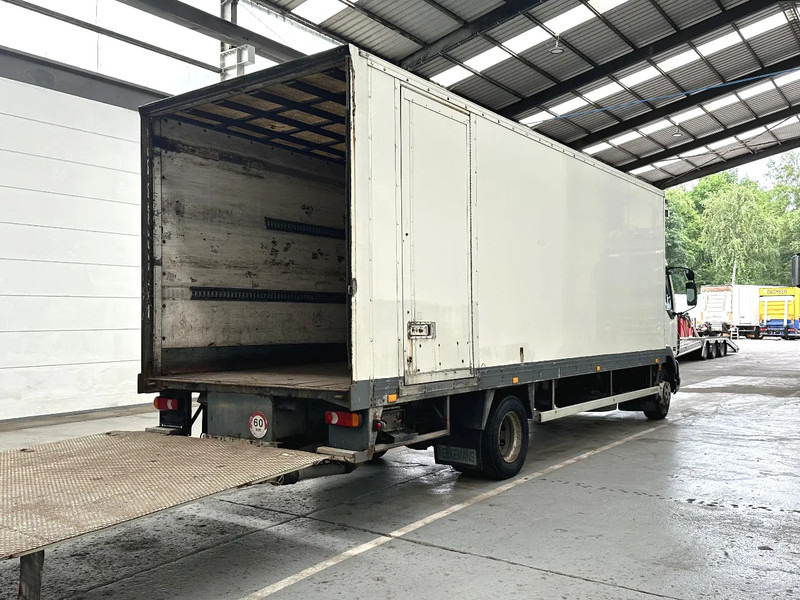 DAF LF 55.220 AE45 LAMMES/LAMMES - BLATT / BLATT - Camião furgão: foto 5 DAF LF 55.220 AE45 LAMMES/LAMMES - BLATT / BLATT - Camião furgão: foto 5