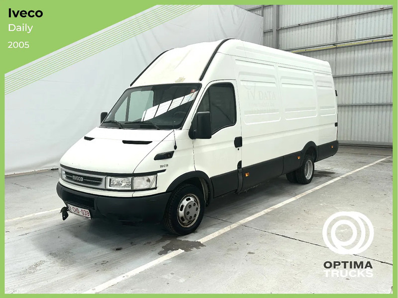 Iveco Daily 35C13 AIRCO / MOTORPROBLEEM -PROBLEME DE MOTEUR - Furgão: foto 1 Iveco Daily 35C13 AIRCO / MOTORPROBLEEM -PROBLEME DE MOTEUR - Furgão: foto 1