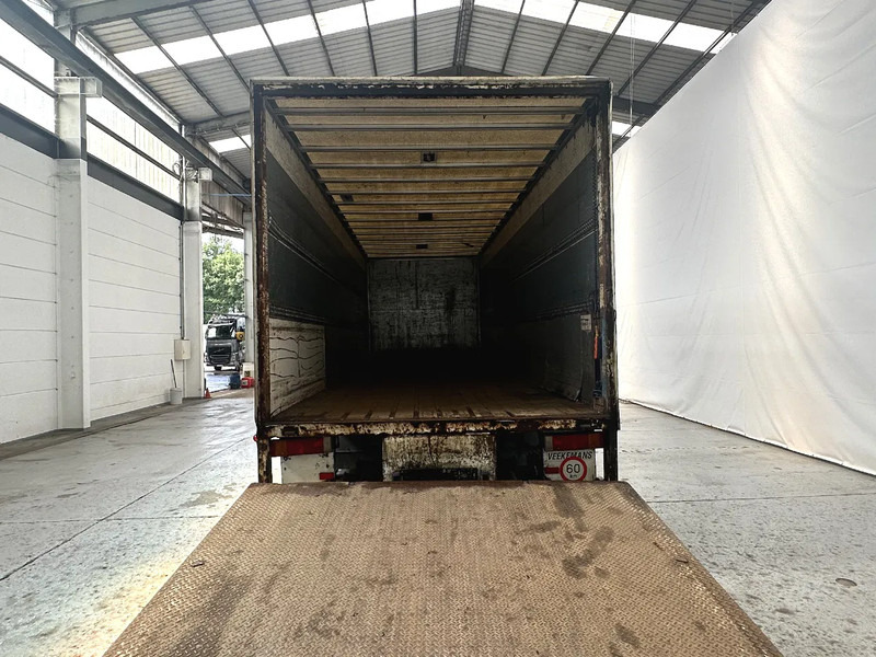 Renault Premium 220 / AIRCO - Camião furgão: foto 5 Renault Premium 220 / AIRCO - Camião furgão: foto 5