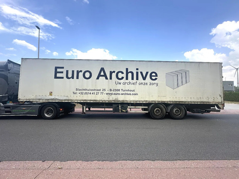 Renders S/00078 met laadklep - Semi-reboque furgão: foto 2 Renders S/00078 met laadklep - Semi-reboque furgão: foto 2