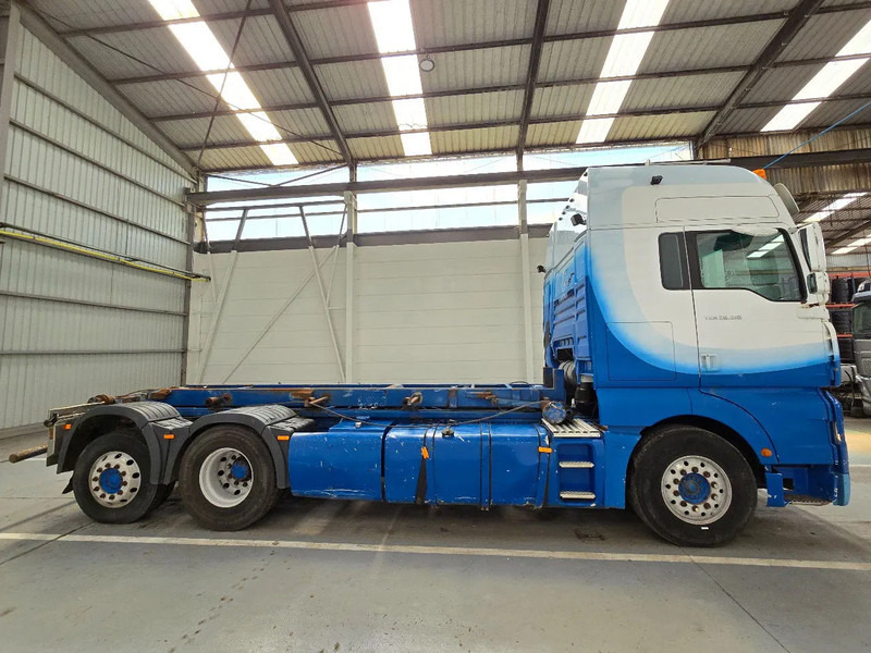 Camião chassi TGA 26.510 RETARDER / PTO / AIRCO: foto 6