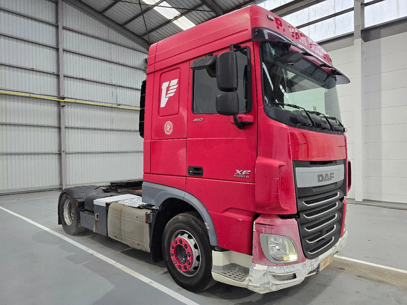 DAF XF 106.460 EURO 6 / RETARDER / MANUEL / AIRCO - Tractor: foto 3 DAF XF 106.460 EURO 6 / RETARDER / MANUEL / AIRCO - Tractor: foto 3