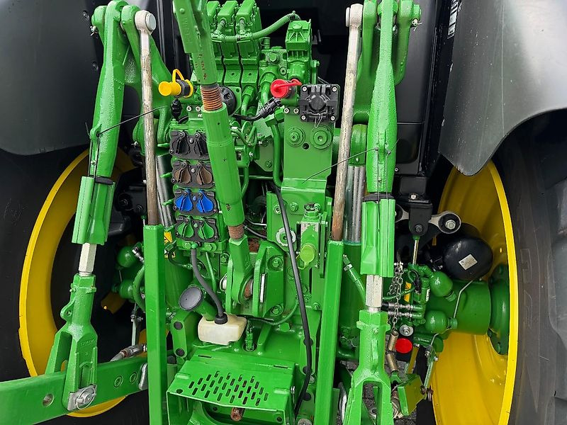 John Deere 6R155 AP 50KM COMMAND-PRO 2023 1415 UUR LOADER-READY!!! - Trator: foto 4 John Deere 6R155 AP 50KM COMMAND-PRO 2023 1415 UUR LOADER-READY!!! - Trator: foto 4
