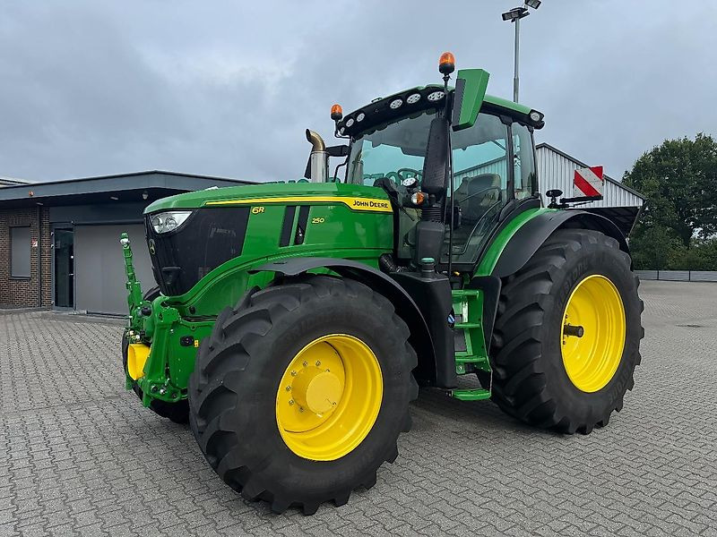John Deere 6R250 AP 50KM G5-PLUS FH+FA 2024 875 UUR!!! - Trator: foto 1 John Deere 6R250 AP 50KM G5-PLUS FH+FA 2024 875 UUR!!! - Trator: foto 1
