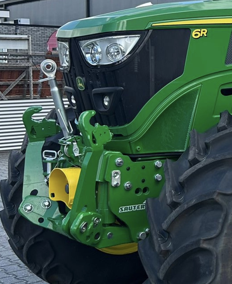 Sauter John Deere frontheffen + pto's!!! - Trator: foto 2 Sauter John Deere frontheffen + pto's!!! - Trator: foto 2