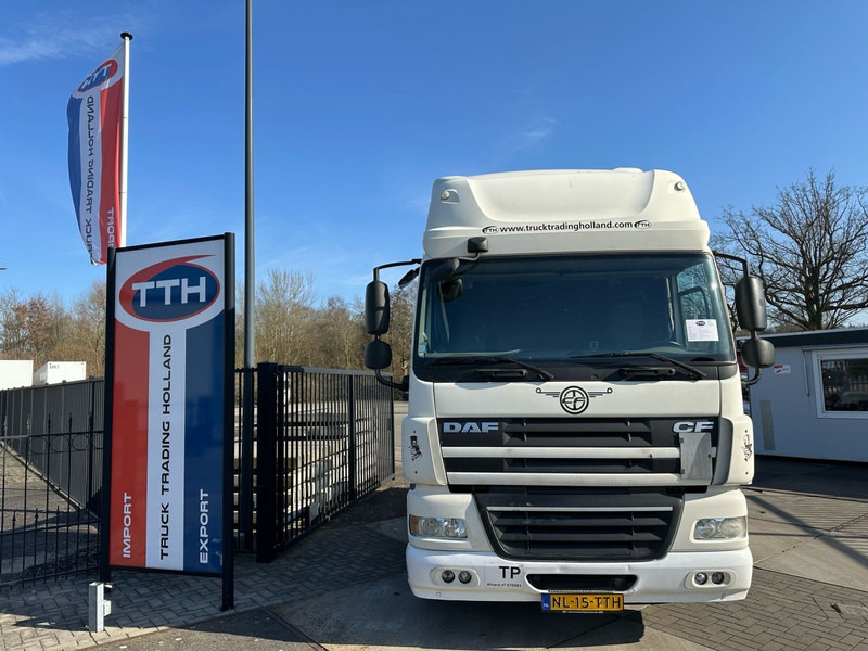 DAF FT CF85.460 SpaceCab Manual gearbox 2x Fueltank - Tractor: foto 5 DAF FT CF85.460 SpaceCab Manual gearbox 2x Fueltank - Tractor: foto 5