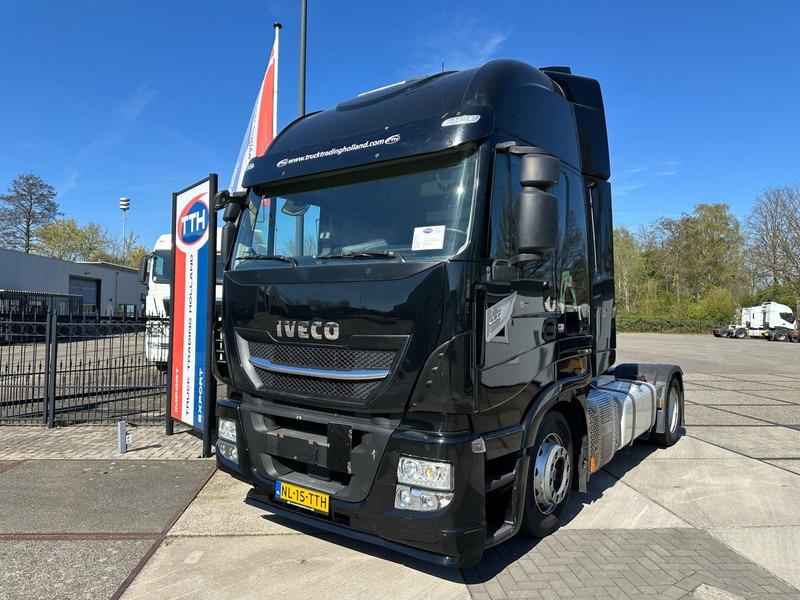 Iveco AS440S46T/FP-LT HI-WAY 2x fueltank height adjustable 5th wheel - Tractor: foto 2 Iveco AS440S46T/FP-LT HI-WAY 2x fueltank height adjustable 5th wheel - Tractor: foto 2