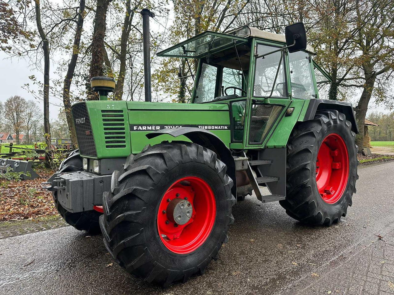 1984 FENDT FARMER 311 LSA ALL-WHEEL DRIVE FARM TRACTOR - Trator: foto 1 1984 FENDT FARMER 311 LSA ALL-WHEEL DRIVE FARM TRACTOR - Trator: foto 1