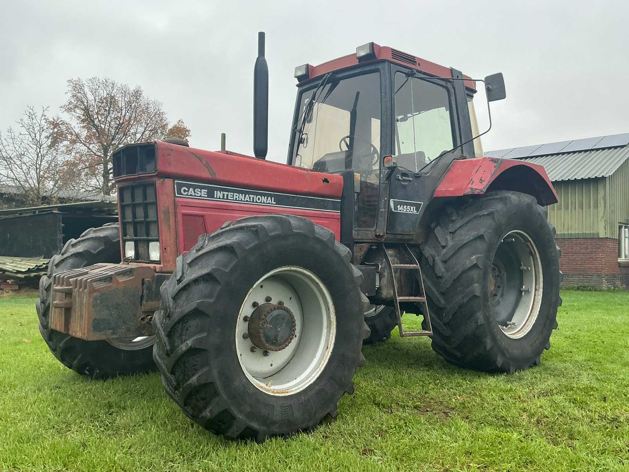 1986 CASE 1455 XL ALL-WHEEL DRIVE FARM TRACTOR - Trator: foto 1 1986 CASE 1455 XL ALL-WHEEL DRIVE FARM TRACTOR - Trator: foto 1