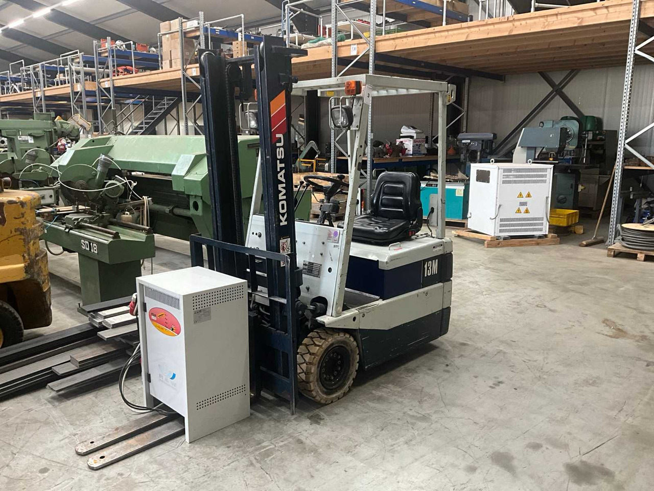 1991 KOMATSU FB13M-2 FORKLIFT - Empilhador: foto 1 1991 KOMATSU FB13M-2 FORKLIFT - Empilhador: foto 1