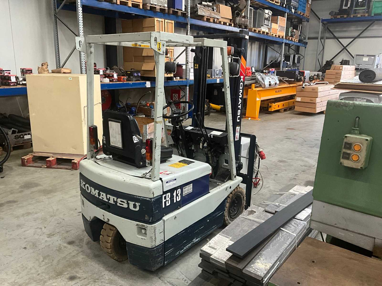 1991 KOMATSU FB13M-2 FORKLIFT - Empilhador: foto 4 1991 KOMATSU FB13M-2 FORKLIFT - Empilhador: foto 4