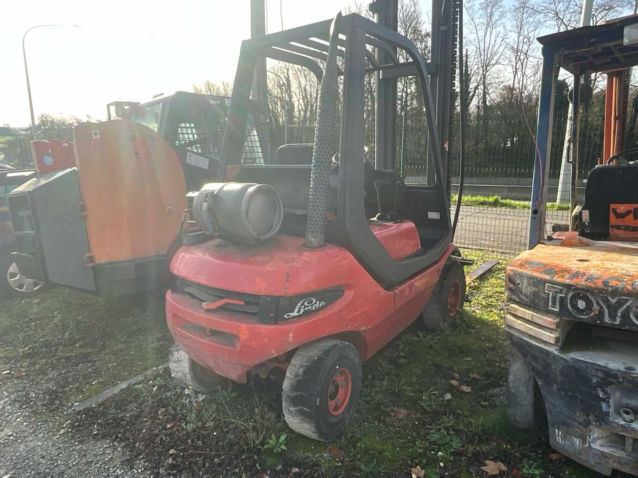 1991 LINDE H20T FORKLIFT - Empilhador: foto 5 1991 LINDE H20T FORKLIFT - Empilhador: foto 5