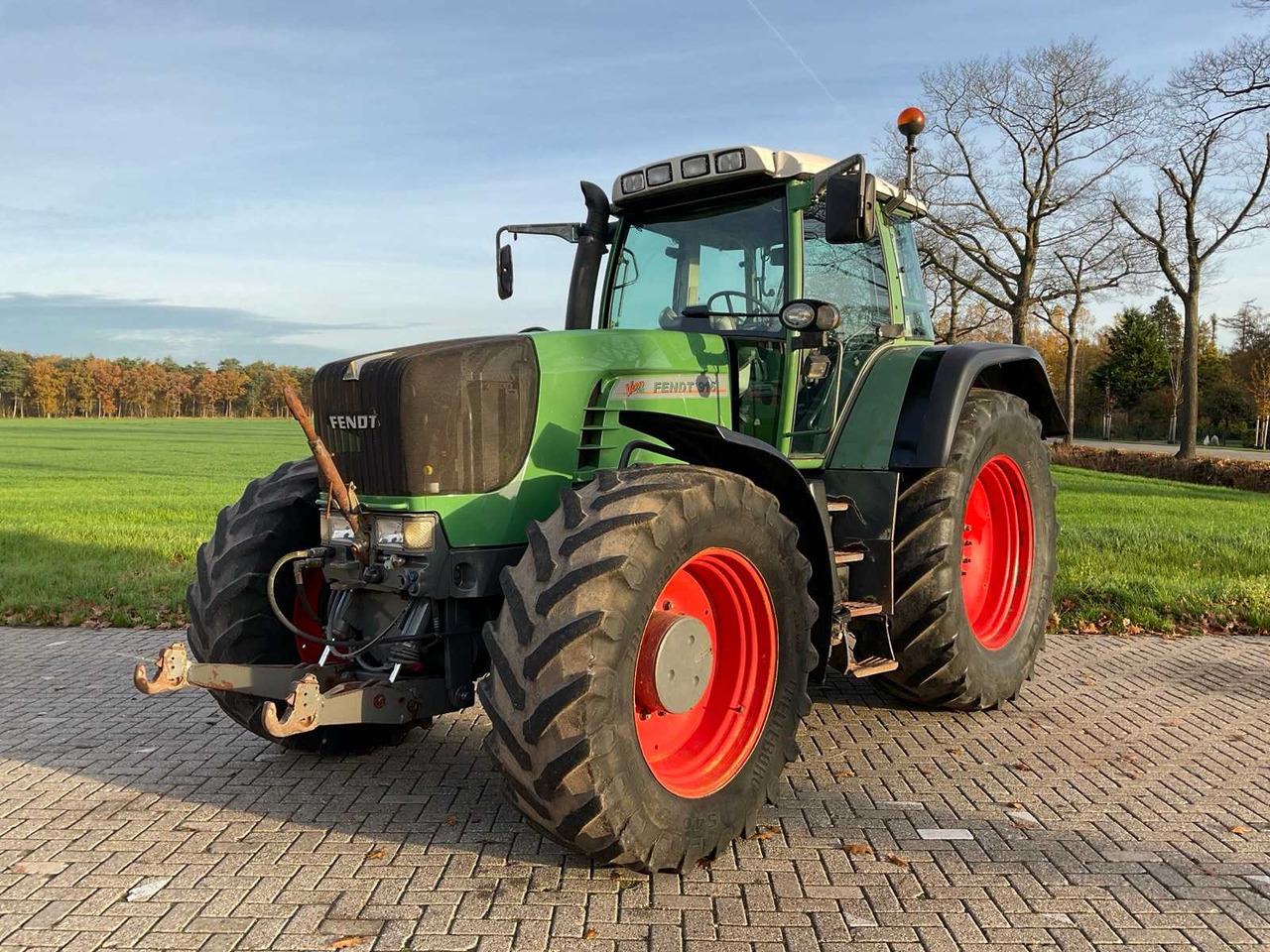 2004 FENDT 916 VARIO TMS ALL-WHEEL DRIVE AGRICULTURAL TRACTOR - Trator: foto 1 2004 FENDT 916 VARIO TMS ALL-WHEEL DRIVE AGRICULTURAL TRACTOR - Trator: foto 1