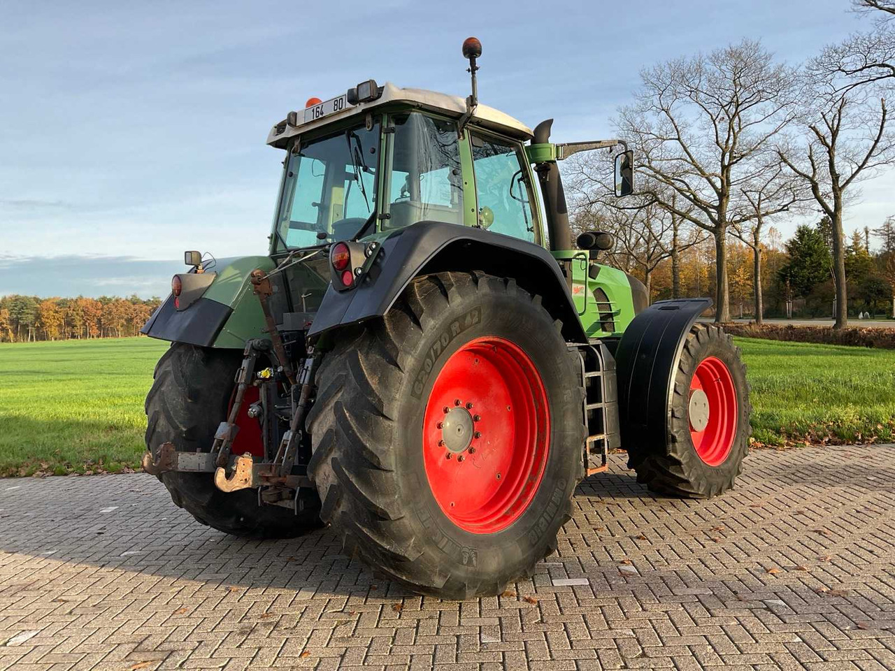 2004 FENDT 916 VARIO TMS ALL-WHEEL DRIVE AGRICULTURAL TRACTOR - Trator: foto 5 2004 FENDT 916 VARIO TMS ALL-WHEEL DRIVE AGRICULTURAL TRACTOR - Trator: foto 5