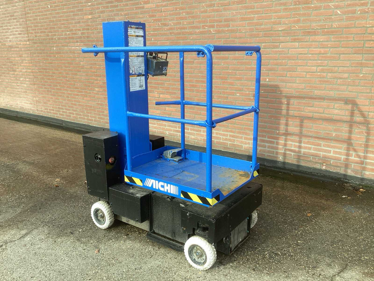 2006 AICHI SV 04 B AERIAL PLATFORM - Plataforma aérea: foto 3 2006 AICHI SV 04 B AERIAL PLATFORM - Plataforma aérea: foto 3