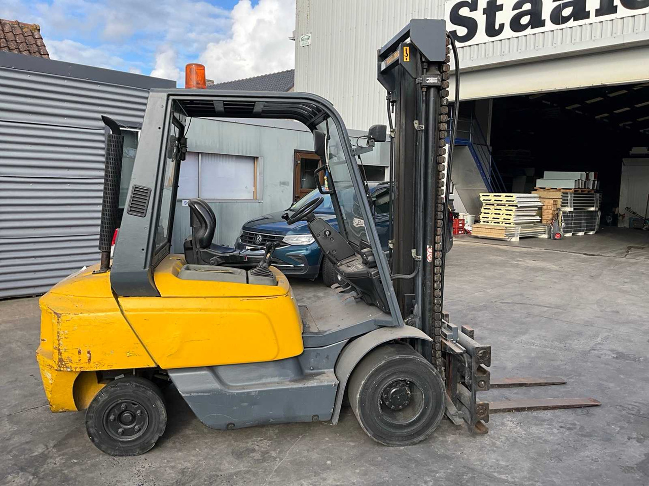 2007 OM XD30 FORKLIFT - Empilhador: foto 5 2007 OM XD30 FORKLIFT - Empilhador: foto 5
