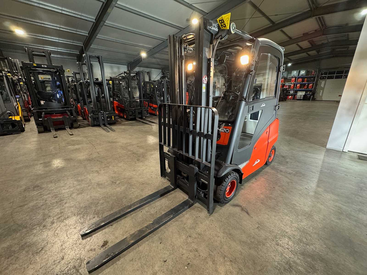 2008 SERVICE + UVV 10/2026 LINDE H20T 2,000KG TRIPLEX GAS FORKLIFT FORKLIFT 11,735 HOURS - Empilhador: foto 4 2008 SERVICE + UVV 10/2026 LINDE H20T 2,000KG TRIPLEX GAS FORKLIFT FORKLIFT 11,735 HOURS - Empilhador: foto 4