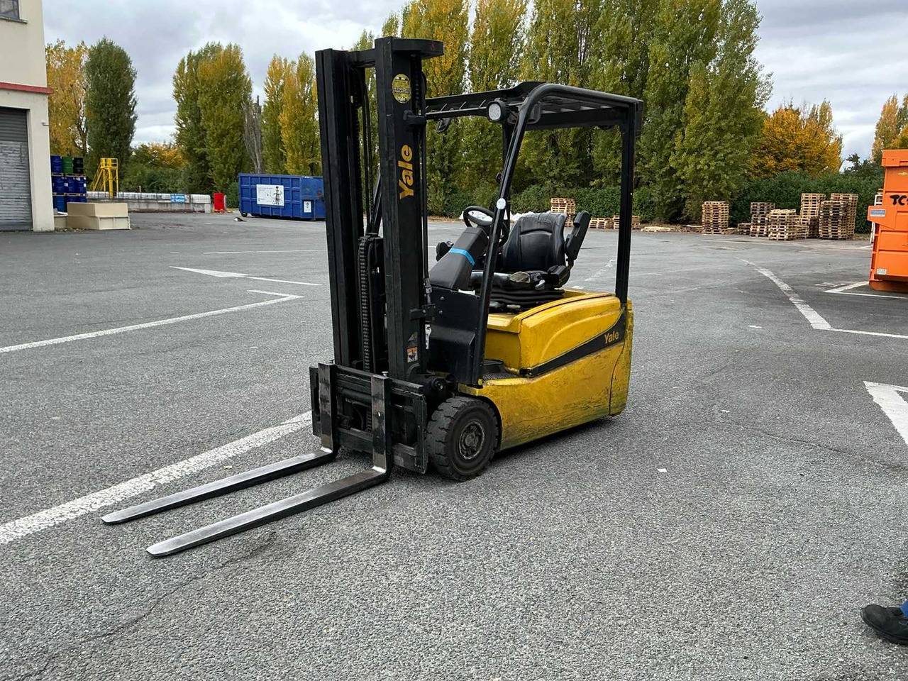 2009 YALE ERP16VF FORKLIFT - Empilhador: foto 1 2009 YALE ERP16VF FORKLIFT - Empilhador: foto 1