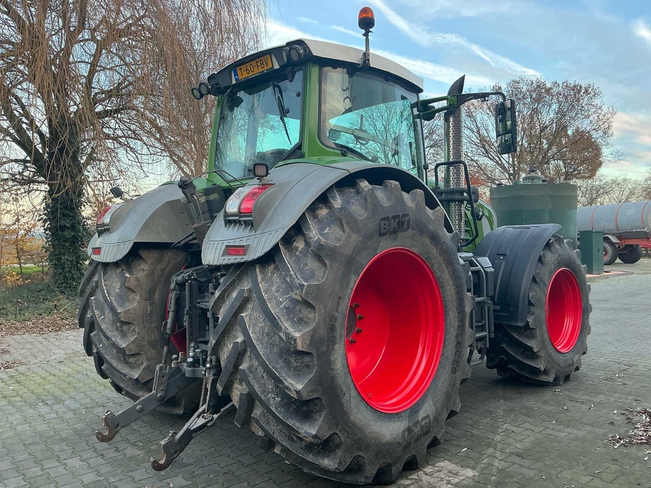 2010 FENDT 930 VARIO ALL-WHEEL DRIVE FARM TRACTOR - Trator: foto 5 2010 FENDT 930 VARIO ALL-WHEEL DRIVE FARM TRACTOR - Trator: foto 5