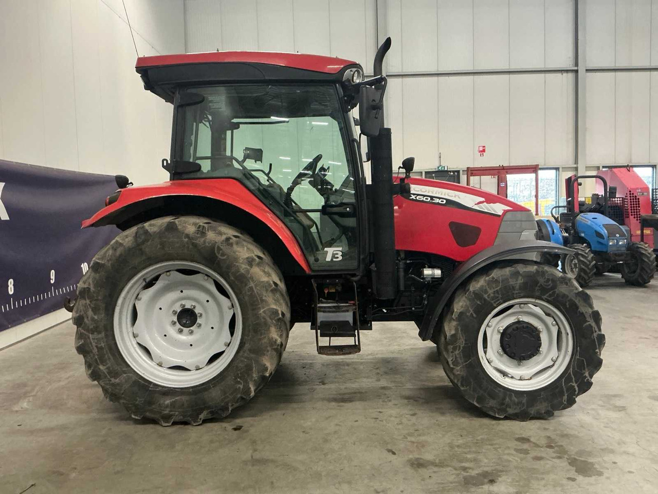 2013 MC CORMICK X60.30 FOUR WHEEL DRIVE FARM TRACTOR - Trator: foto 4 2013 MC CORMICK X60.30 FOUR WHEEL DRIVE FARM TRACTOR - Trator: foto 4