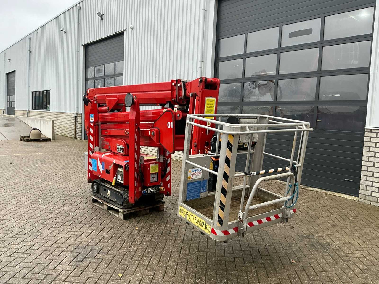 2015 BLUELIFT SA18HB SPIDER BOOM LIFT - Plataforma aérea: foto 4 2015 BLUELIFT SA18HB SPIDER BOOM LIFT - Plataforma aérea: foto 4